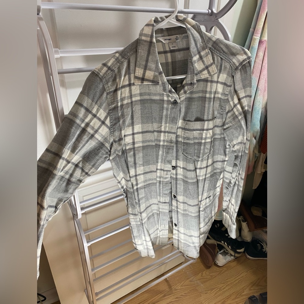 Old navy t shirt flannel
